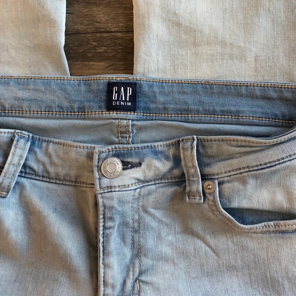 Gap Denim Jeggings - Picture 3 of 5